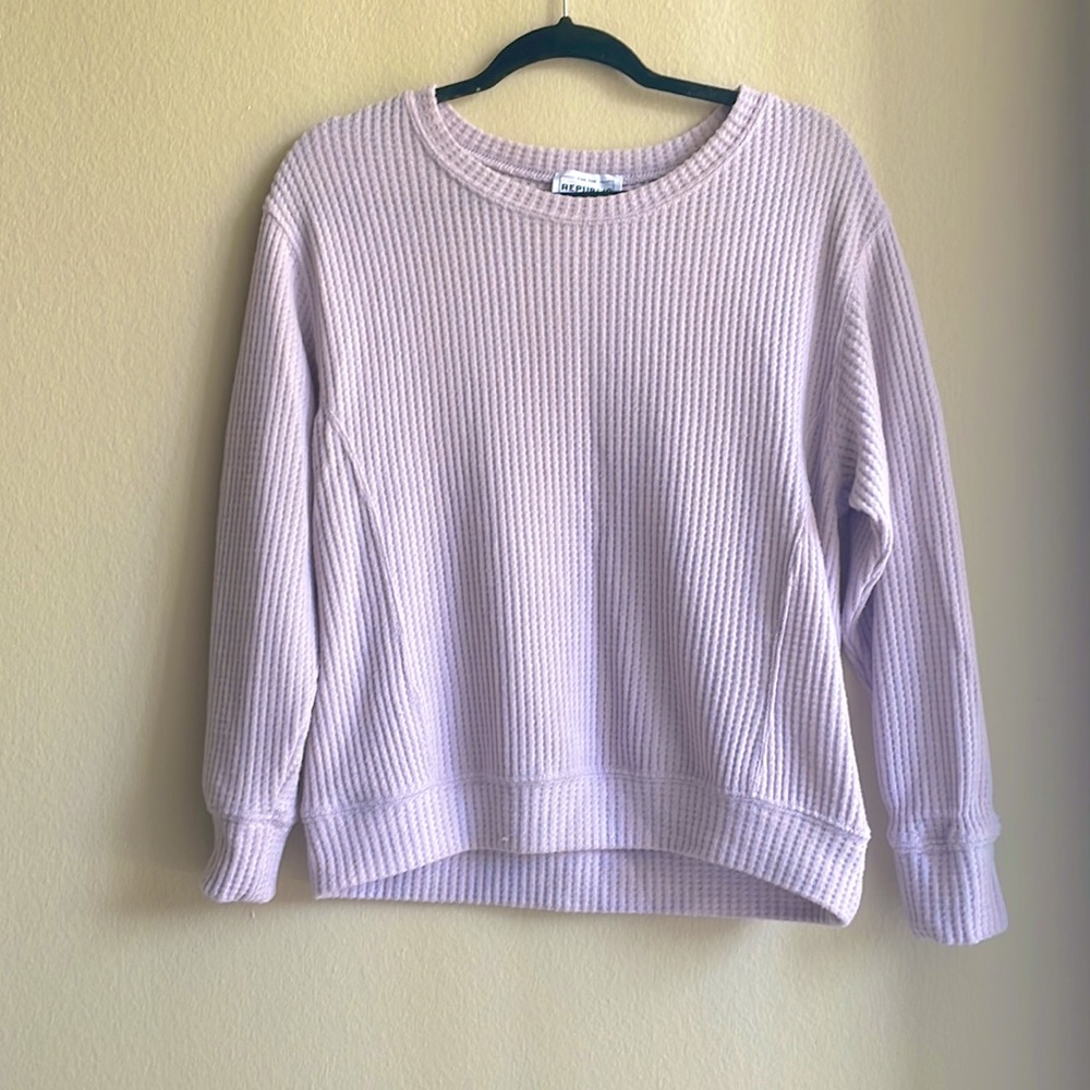 Lavender waffle knit long sleeve size M